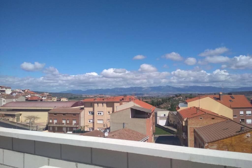 Atico Con Vistas Unicas. Vt-Lr-1352 Apartment Entrena Exterior photo